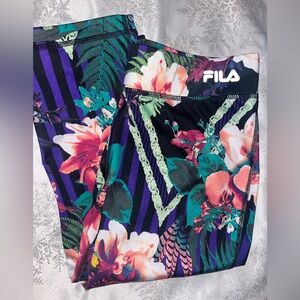 Fila cropped blue floral multicolored leggings size small